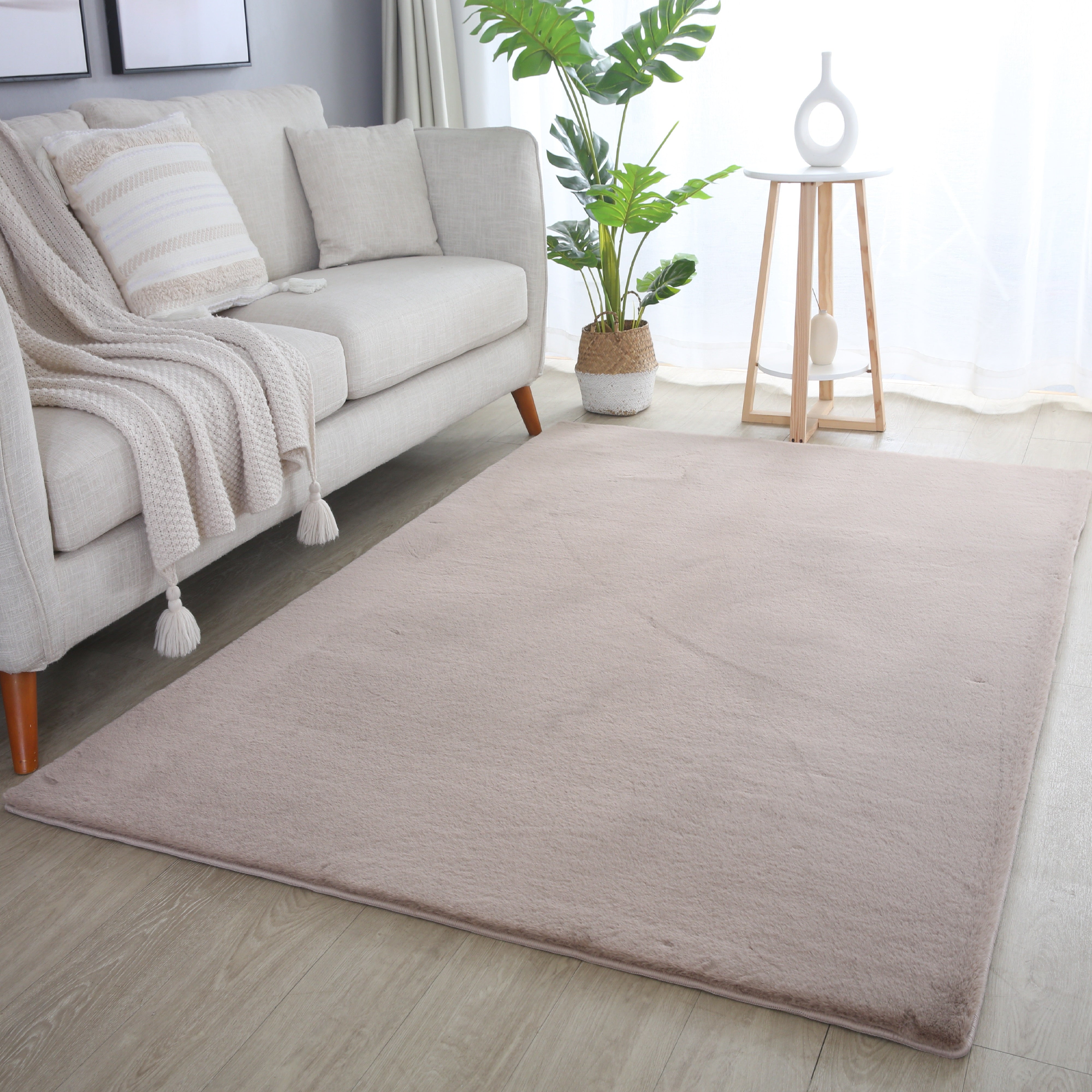 Pouffy Hochflor Teppich Beige